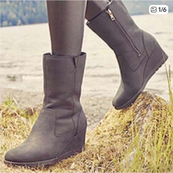 UGG Joely Wedge Boot 1012528 Gray Leather Zip Waterproof Lined Boots Size 7 - Picture 1 of 11